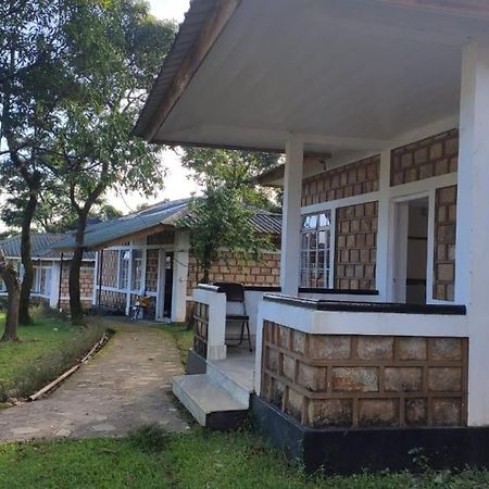 Peit Them Resort Mawlynnong Exteriör bild