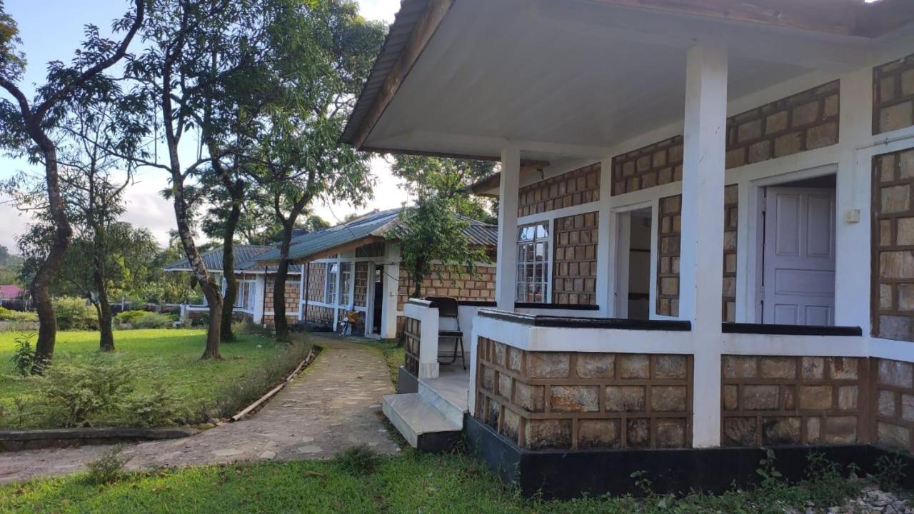 Peit Them Resort Mawlynnong Exteriör bild